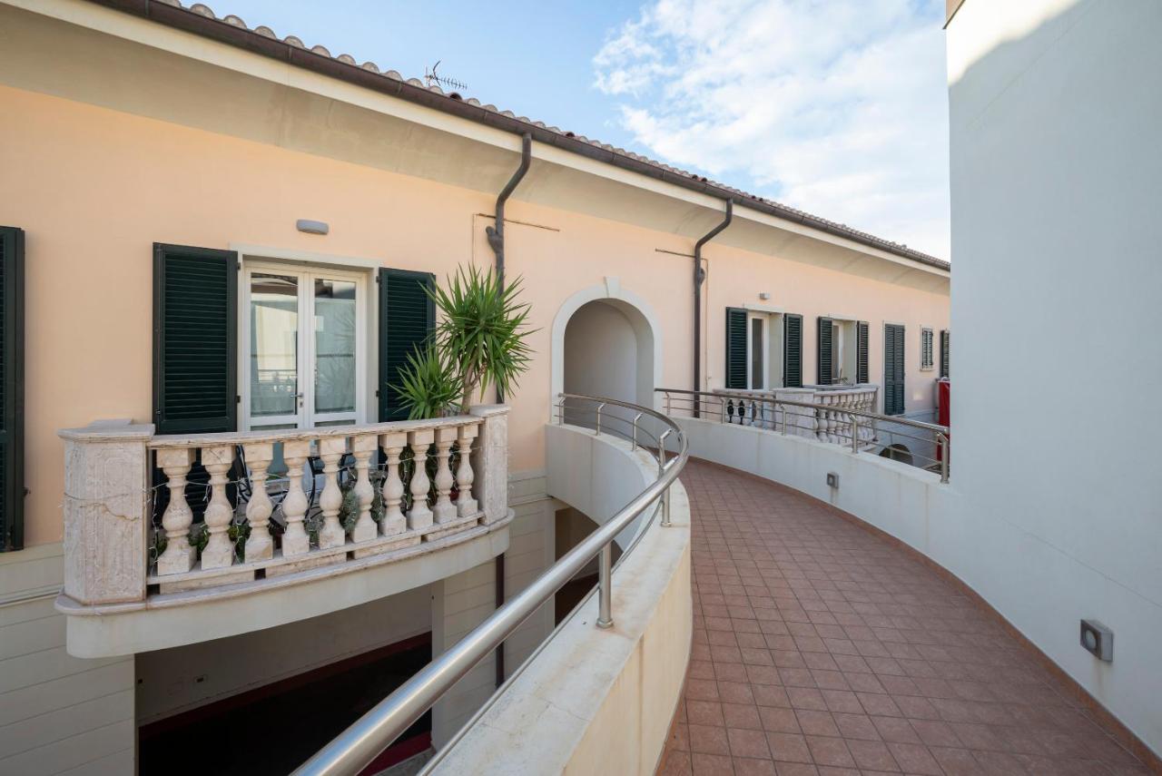 Sea View Apartment San Vincenzo Exterior foto